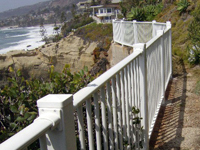 Curved, Tall Pickets
