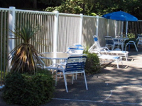 Pool Rail